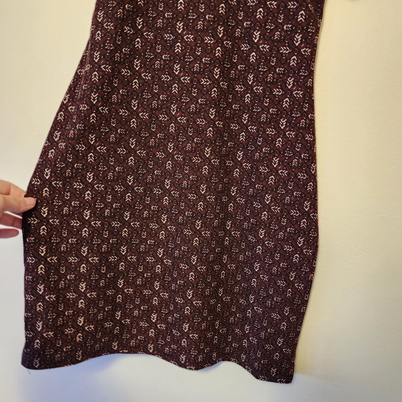 MUDD Maroon Burgandy Brown Black Cream Pattern Form Fitted Bodycon Dress Medium - Picture 12 of 14